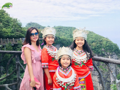 Tour du lịch Phượng Hoàng cổ trấn khởi hành ngày 20-6-2019